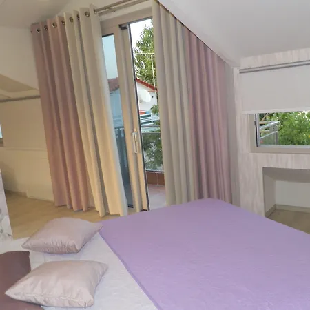 Daizy Boutique Apartament Laganas