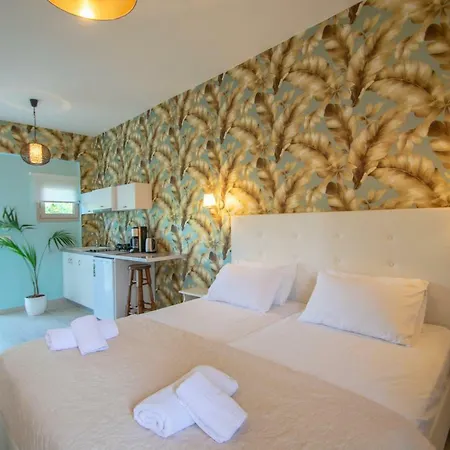 Daizy Boutique * Laganas