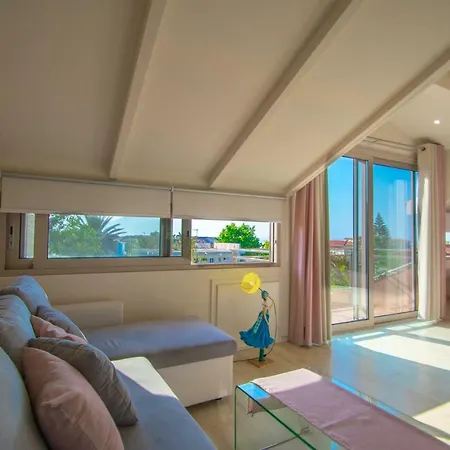 Apartament Daizy Boutique Laganas