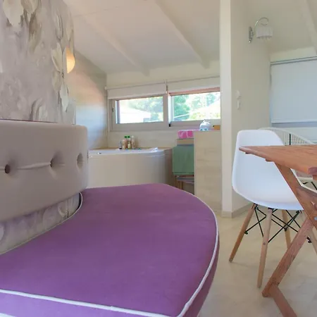 Daizy Boutique Apartman *